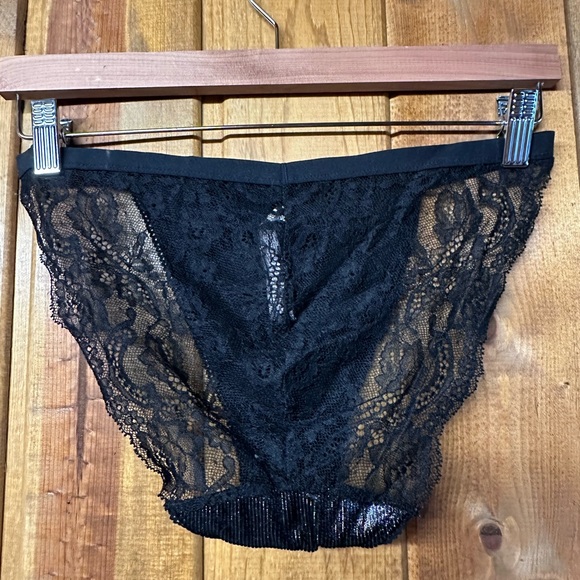 NWOT Victoria’s Secret lace panties - Picture 2 of 2